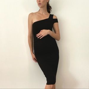 Isabella Oliver maternity bodycon dress